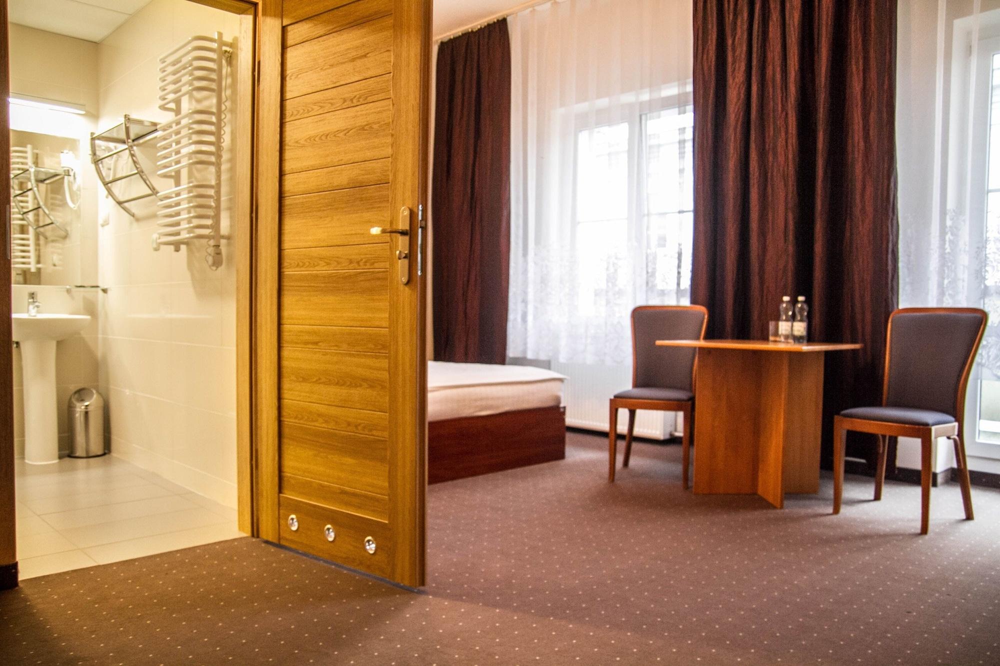 Hotel Mazowiecki Wow Warszawa Eksteriør billede