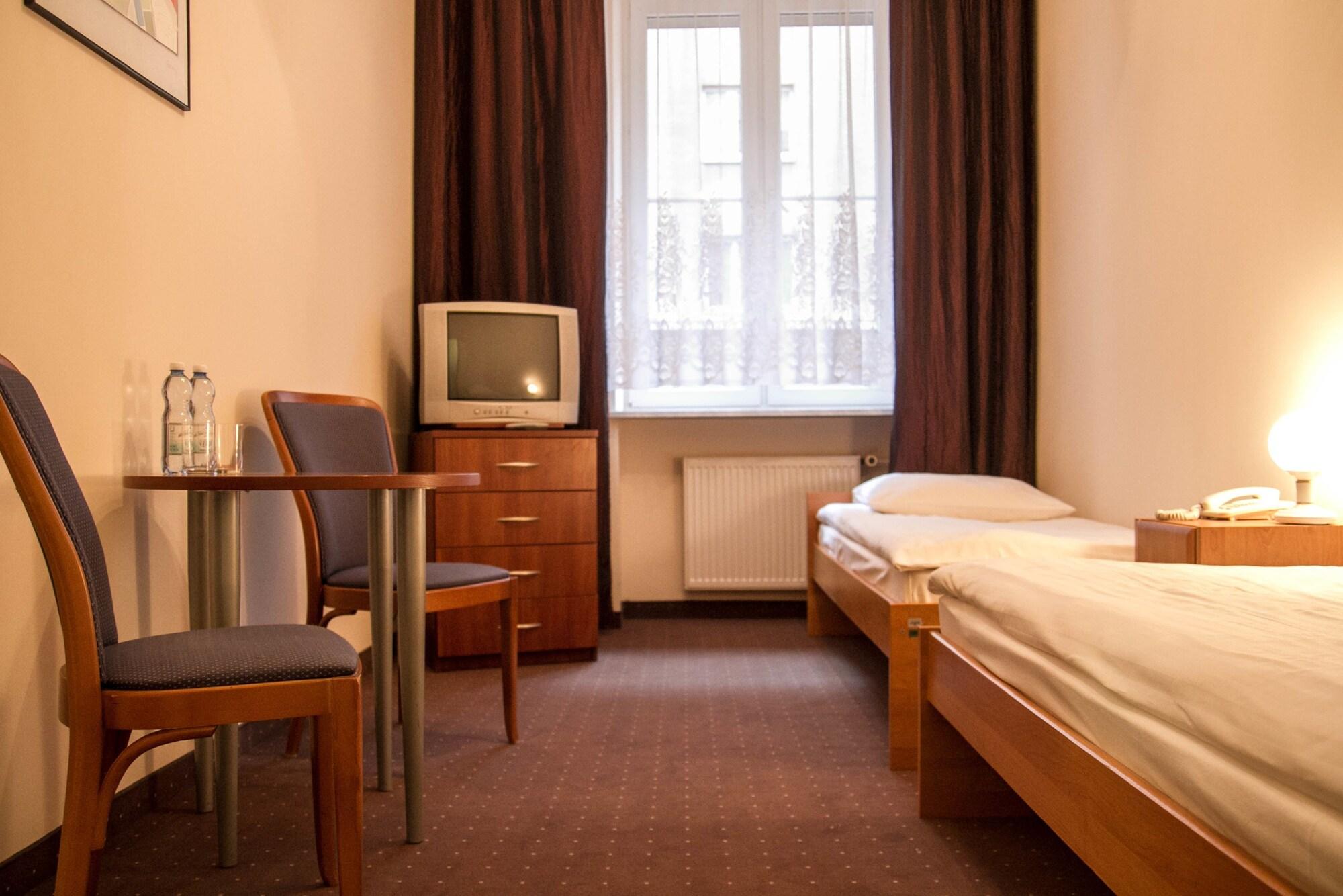 Hotel Mazowiecki Wow Warszawa Eksteriør billede