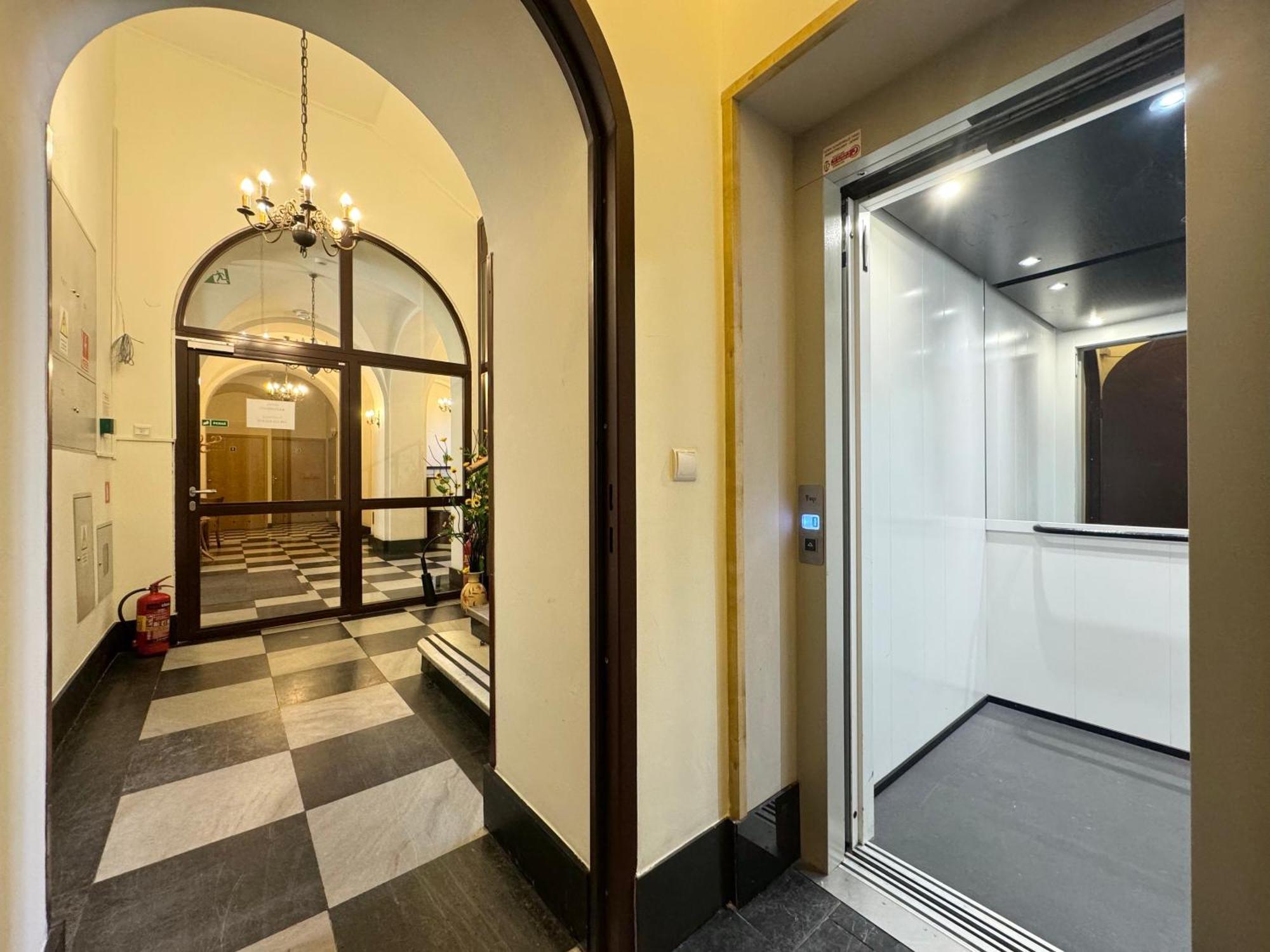 Hotel Mazowiecki Wow Warszawa Eksteriør billede